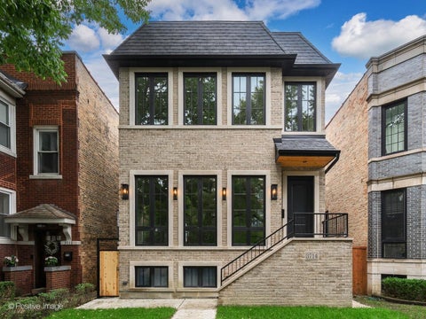 Photo of 3714 N Claremont Avenue, Chicago, IL 60618 (MLS # 12769566)