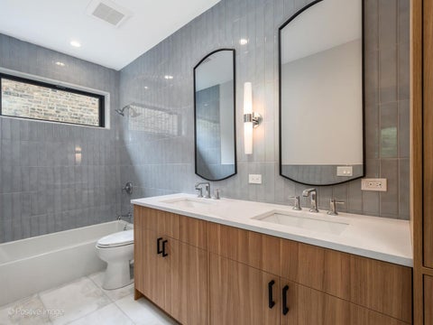 Tiny photo for 3714 N Claremont Avenue, Chicago, IL 60618 (MLS # 12769566)