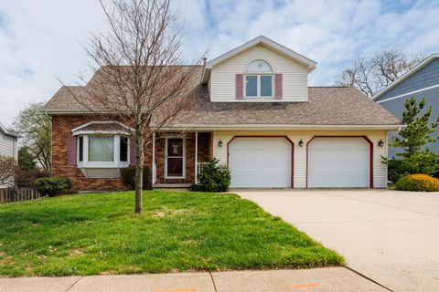 Photo of 1304 S Hershey Road, Bloomington, IL 61704 (MLS # 12578923)