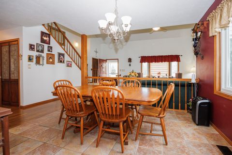 Tiny photo for 1304 S Hershey Road, Bloomington, IL 61704 (MLS # 12578923)