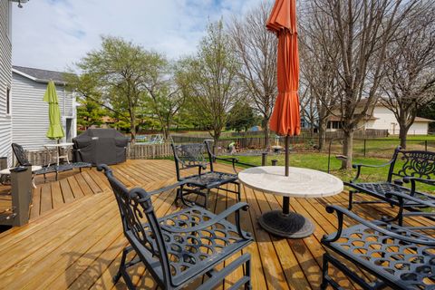 Tiny photo for 1304 S Hershey Road, Bloomington, IL 61704 (MLS # 12578923)