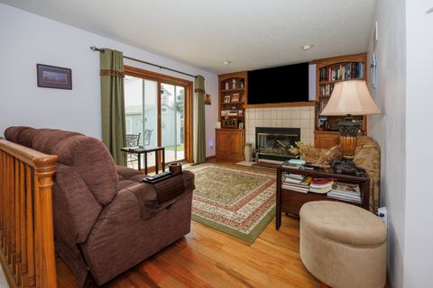 Tiny photo for 1304 S Hershey Road, Bloomington, IL 61704 (MLS # 12578923)