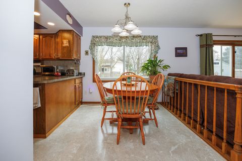 Tiny photo for 1304 S Hershey Road, Bloomington, IL 61704 (MLS # 12578923)