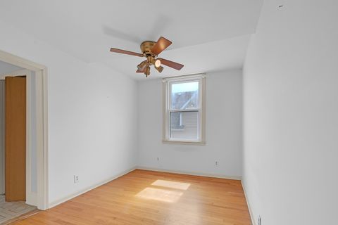 Tiny photo for 4711 N Kilbourn Avenue, Chicago, IL 60630 (MLS # 12594234)
