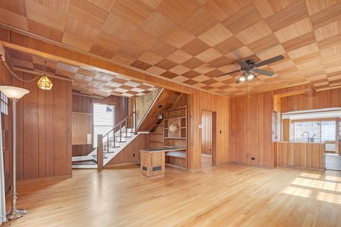 Tiny photo for 4711 N Kilbourn Avenue, Chicago, IL 60630 (MLS # 12594234)