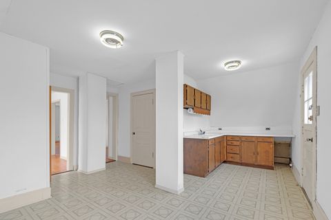 Tiny photo for 4711 N Kilbourn Avenue, Chicago, IL 60630 (MLS # 12594234)