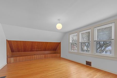 Tiny photo for 4711 N Kilbourn Avenue, Chicago, IL 60630 (MLS # 12594234)