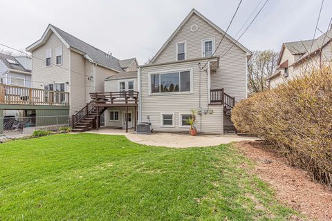 Tiny photo for 4711 N Kilbourn Avenue, Chicago, IL 60630 (MLS # 12594234)