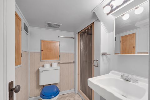 Tiny photo for 4711 N Kilbourn Avenue, Chicago, IL 60630 (MLS # 12594234)