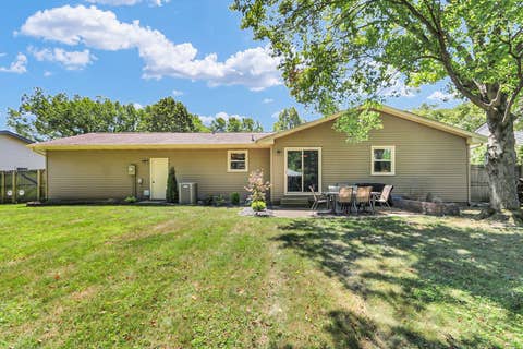 Tiny photo for 202 E McHenry Street, Urbana, IL 61801 (MLS # 12723105)