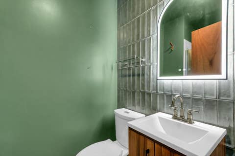 Tiny photo for 202 E McHenry Street, Urbana, IL 61801 (MLS # 12723105)