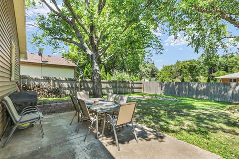 Tiny photo for 202 E McHenry Street, Urbana, IL 61801 (MLS # 12723105)
