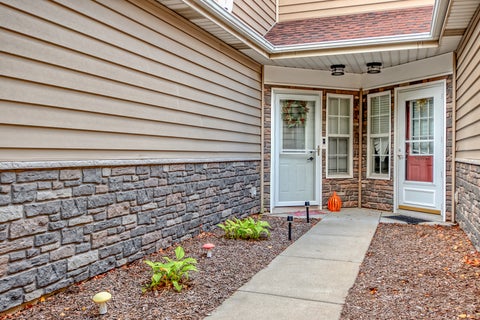 Tiny photo for 1160 Regency Drive, Schaumburg, IL 60193 (MLS # 12768738)