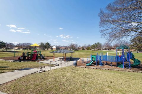 Tiny photo for 406 Whipple Lane, Westmont, IL 60559 (MLS # 12579812)