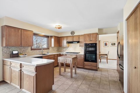 Tiny photo for 406 Whipple Lane, Westmont, IL 60559 (MLS # 12579812)