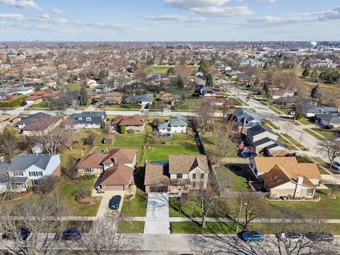 Tiny photo for 406 Whipple Lane, Westmont, IL 60559 (MLS # 12579812)