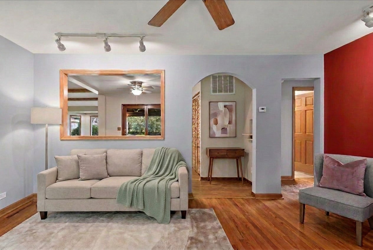 3212 S Bergman Drive