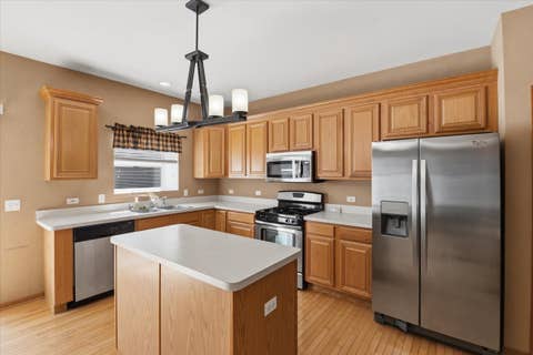 Tiny photo for 2014 Peterson Place, Batavia, IL 60510 (MLS # 12730173)
