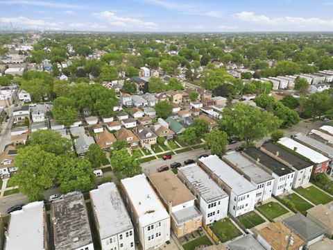 Tiny photo for 1229 Maple Avenue, Berwyn, IL 60402 (MLS # 12642463)