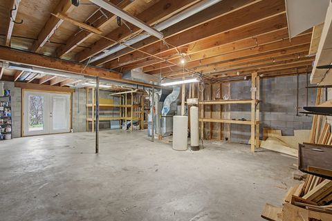 Tiny photo for 24 Lori Lane Court, Geneseo, IL 61254 (MLS # 12621358)