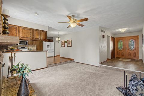 Tiny photo for 24 Lori Lane Court, Geneseo, IL 61254 (MLS # 12621358)