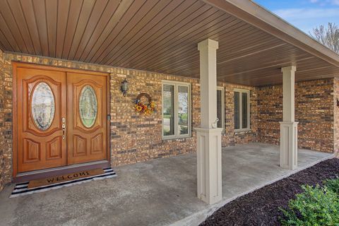 Tiny photo for 24 Lori Lane Court, Geneseo, IL 61254 (MLS # 12621358)