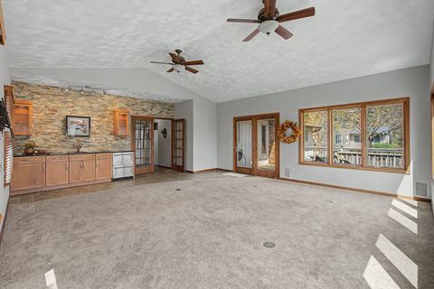 Tiny photo for 24 Lori Lane Court, Geneseo, IL 61254 (MLS # 12621358)