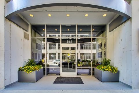 Photo of Chicago, IL 60661 (MLS # 12608315)