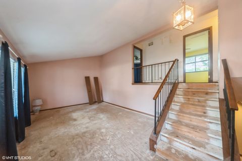 Tiny photo for Vernon Hills, IL 60061 (MLS # 12434608)