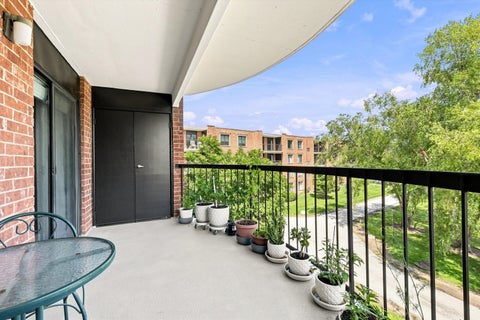 Tiny photo for 1415 E Central Road #319C, Arlington Heights, IL 60005 (MLS # 12745637)