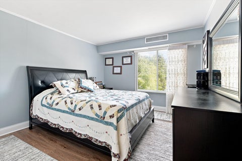 Tiny photo for 1415 E Central Road #319C, Arlington Heights, IL 60005 (MLS # 12745637)