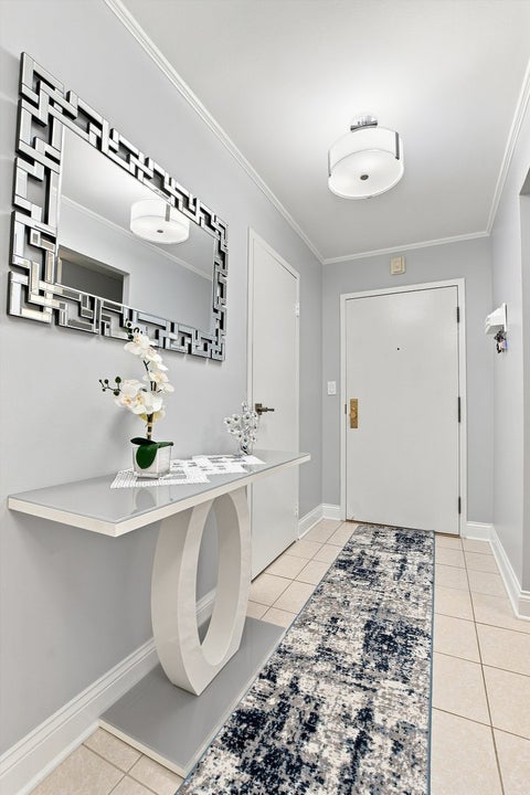 Tiny photo for 1415 E Central Road #319C, Arlington Heights, IL 60005 (MLS # 12745637)