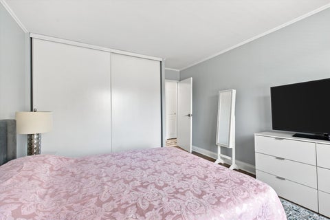 Tiny photo for 1415 E Central Road #319C, Arlington Heights, IL 60005 (MLS # 12745637)
