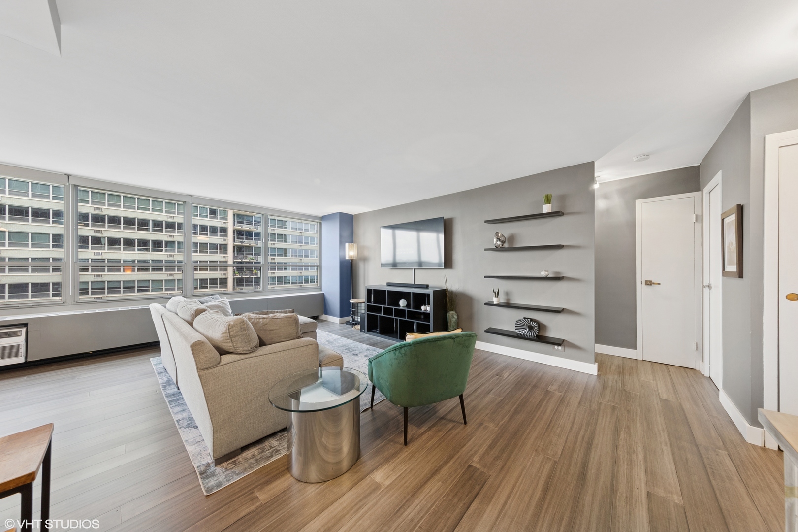 3550 N LAKE SHORE Drive 1707