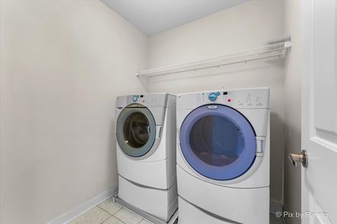 Tiny photo for 813 Cloverdale Lane, Bolingbrook, IL 60440 (MLS # 12321524)