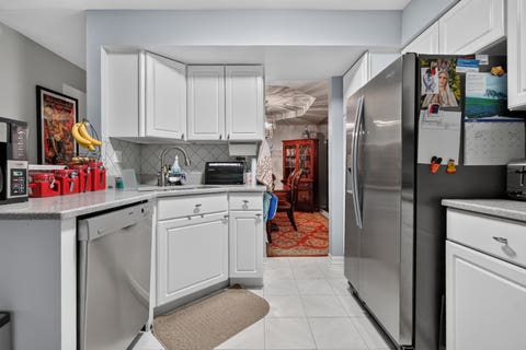 Tiny photo for 640 Walnut Oaks Drive, Roselle, IL 60172 (MLS # 12722184)