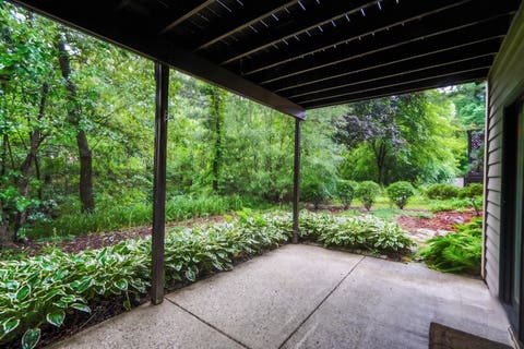 Tiny photo for 640 Walnut Oaks Drive, Roselle, IL 60172 (MLS # 12722184)