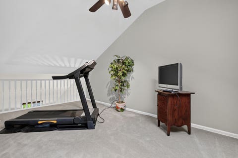 Tiny photo for 640 Walnut Oaks Drive, Roselle, IL 60172 (MLS # 12722184)