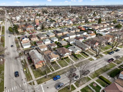 Tiny photo for 3539 Sunset Lane, Franklin Park, IL 60131 (MLS # 12637470)