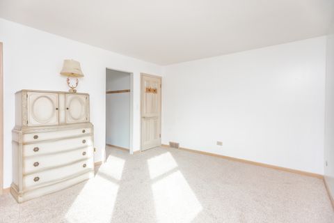 Tiny photo for 4621 N Anthon Avenue, Chicago, IL 60656 (MLS # 12524292)