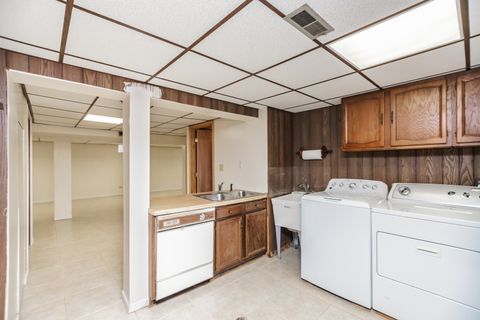Tiny photo for 4621 N Anthon Avenue, Chicago, IL 60656 (MLS # 12524292)