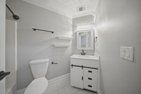 Tiny photo for 317 Vincent Place, Elgin, IL 60123 (MLS # 12648908)