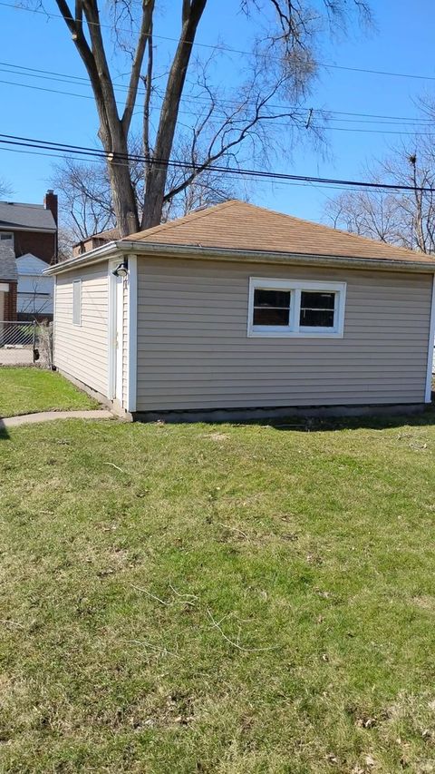 Tiny photo for 10552 S Eberhart Avenue, Chicago, IL 60628 (MLS # 12596307)