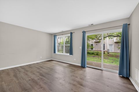 Tiny photo for 862 W Chase Lane, Palatine, IL 60067 (MLS # 12670518)