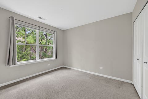 Tiny photo for 862 W Chase Lane, Palatine, IL 60067 (MLS # 12670518)