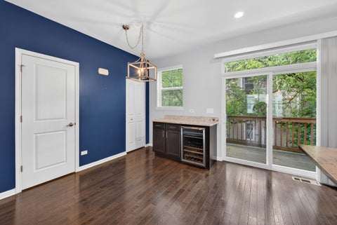 Tiny photo for 862 W Chase Lane, Palatine, IL 60067 (MLS # 12670518)