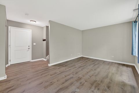 Tiny photo for 862 W Chase Lane, Palatine, IL 60067 (MLS # 12670518)