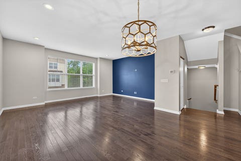 Tiny photo for 862 W Chase Lane, Palatine, IL 60067 (MLS # 12670518)