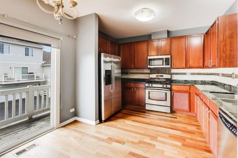 Tiny photo for 551 Cary Woods Circle, Cary, IL 60013 (MLS # 12629062)