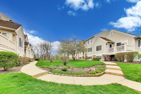 Tiny photo for 551 Cary Woods Circle, Cary, IL 60013 (MLS # 12629062)